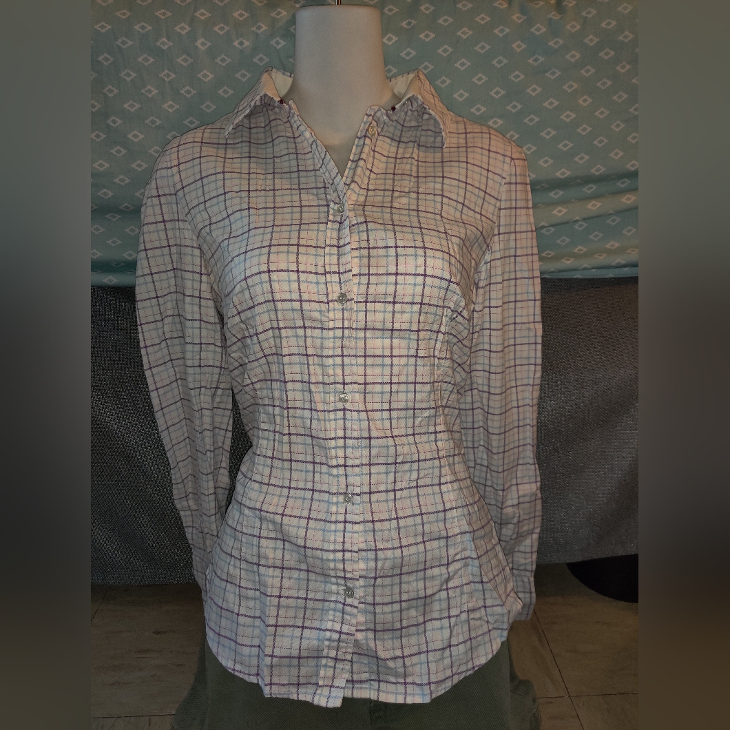 Zara Basic Collared Button Down Xs